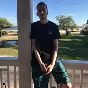 Meet your Posher, Connor